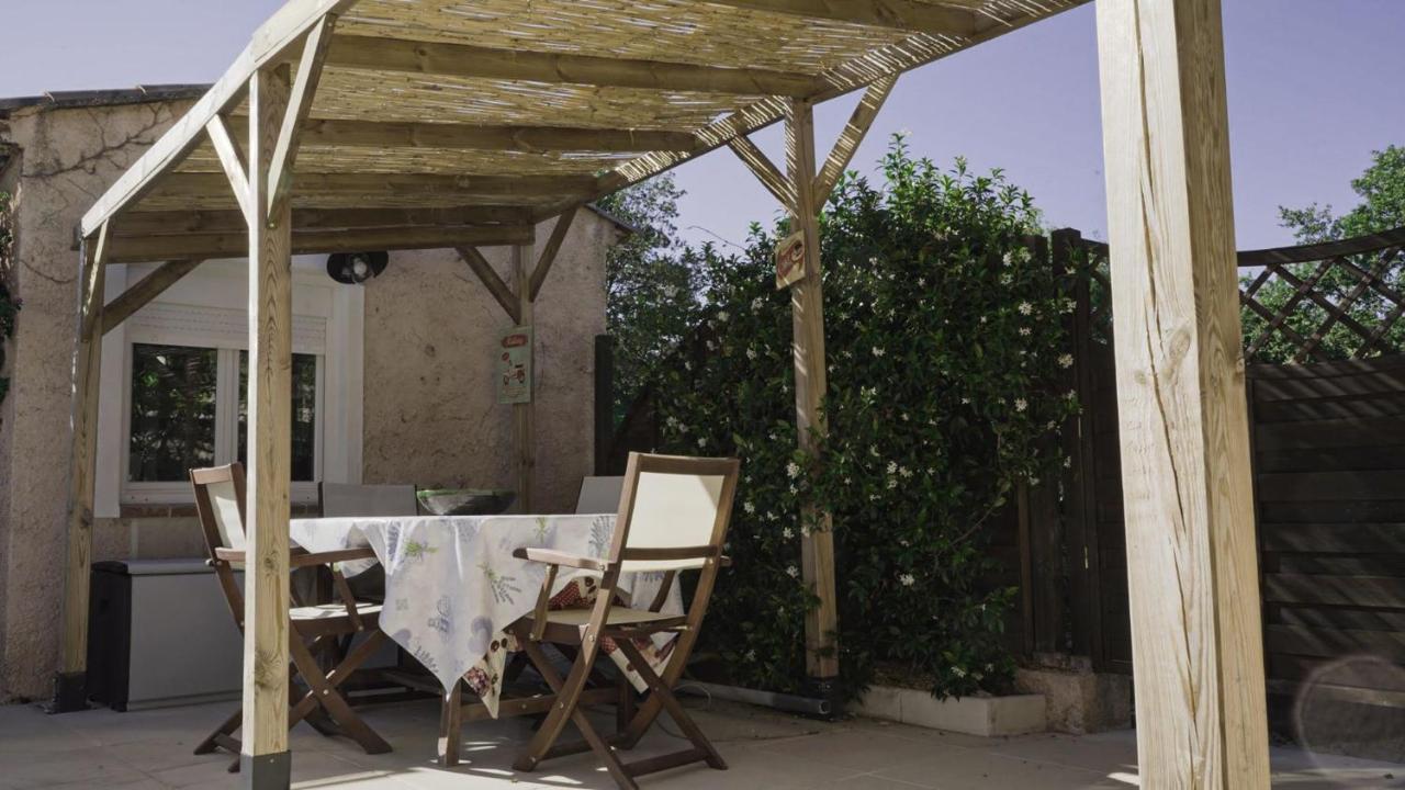 Une Petite Maison Entre Vignes Et Mer La Cadiere-d'Azur Exterior foto